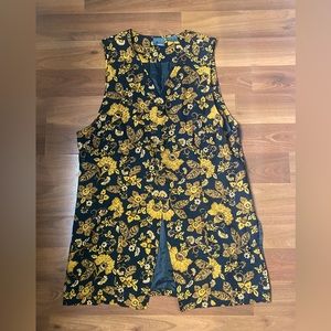 Vintage Vest flowery and beaded